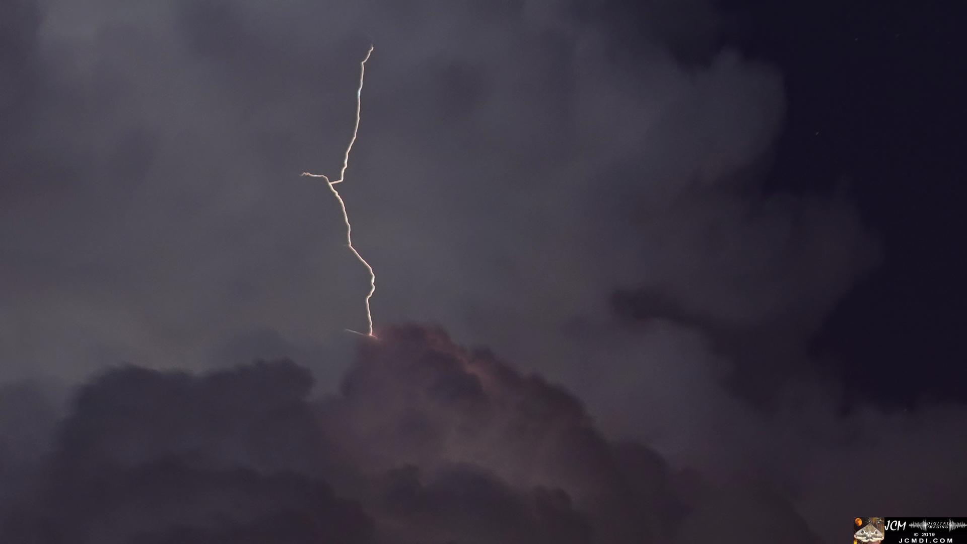 Lightning bolts - near Hendersonville, TN